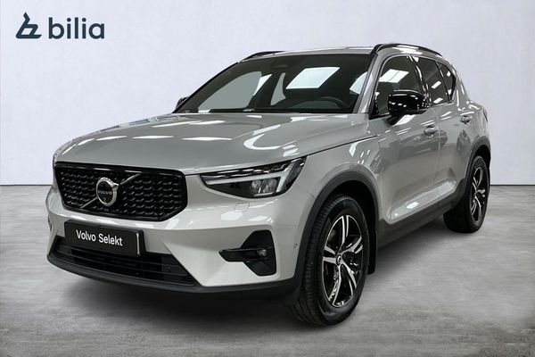 Volvo XC40 B3 FWD Bensin Plus Dark Drag 360 Förarstödspkt - 2025