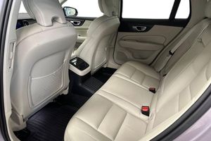 Volvo V60 bild 13
