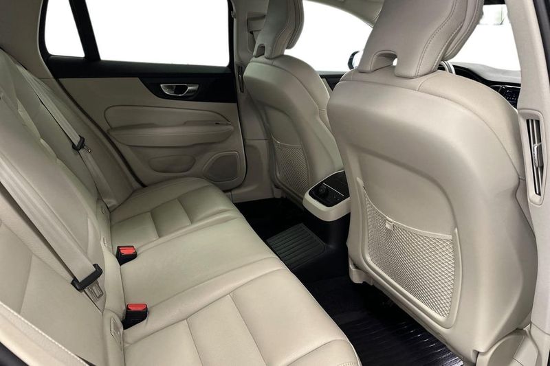 Volvo V60 bild 9
