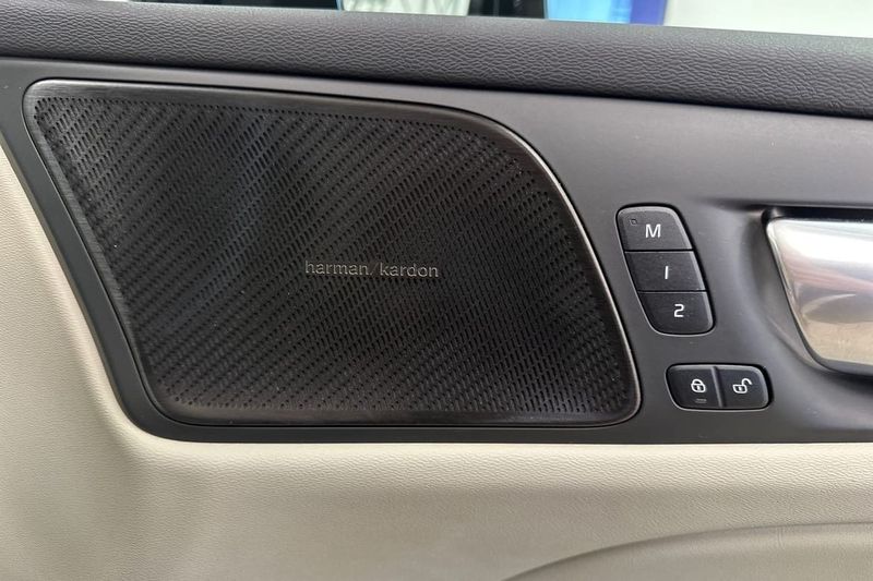 Volvo V60 bild 25