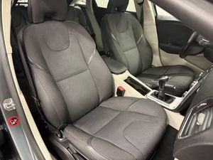 Volvo V40 bild 13