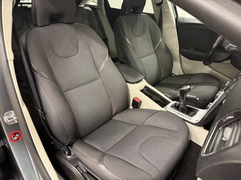 Volvo V40 bild 13