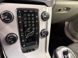 Volvo V40 bild 18