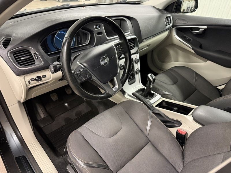 Volvo V40 bild 16