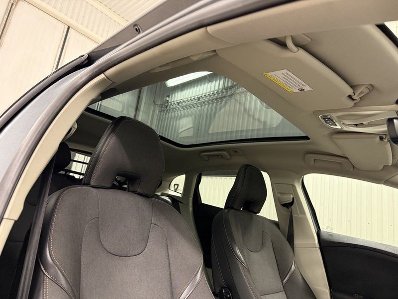 Volvo V40 bild 14