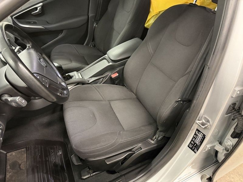 Volvo V40 bild 14