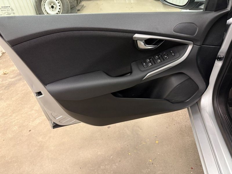 Volvo V40 bild 12