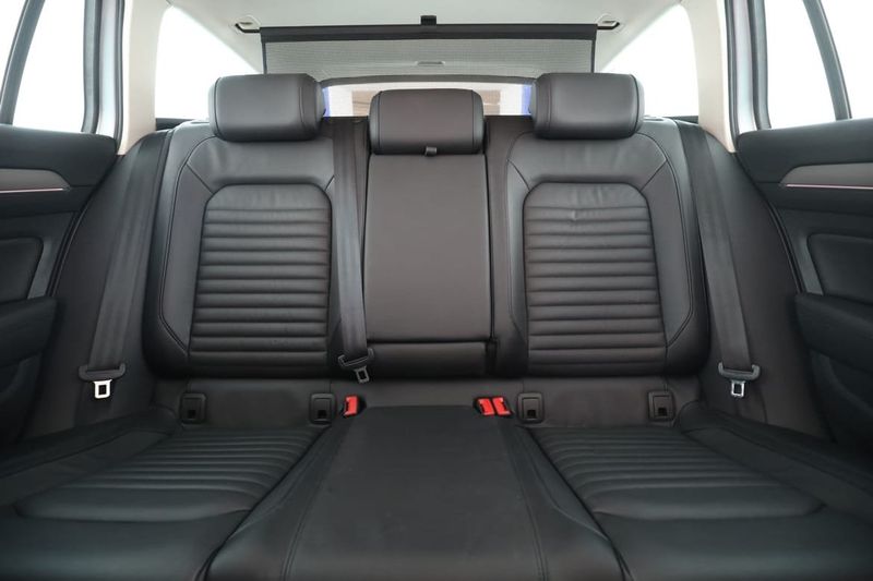 Volkswagen Passat bild 16