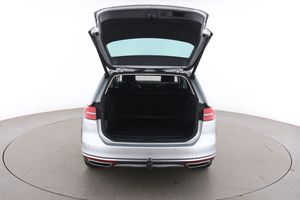 Volkswagen Passat bild 17