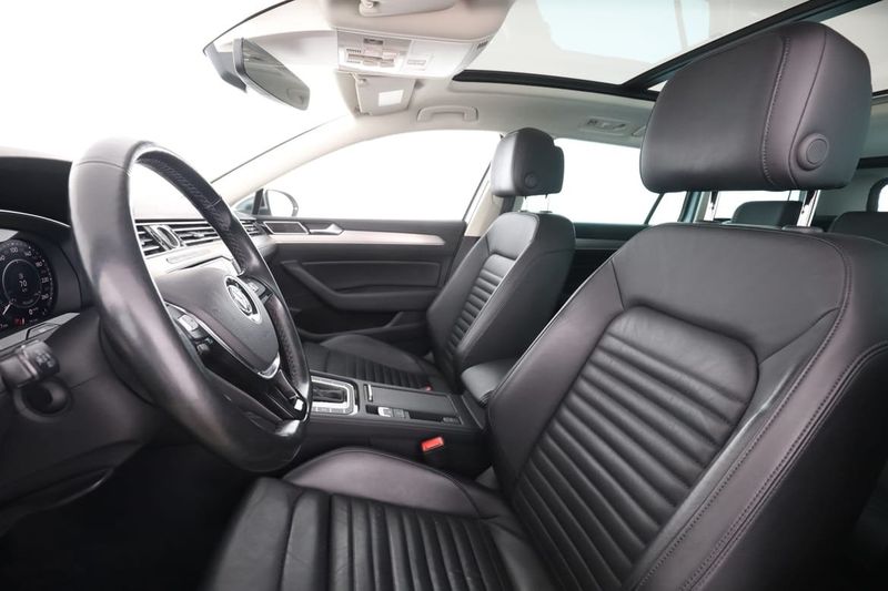 Volkswagen Passat bild 11