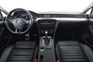 Volkswagen Passat bild 13