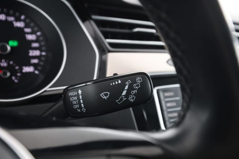 Volkswagen Passat bild 35