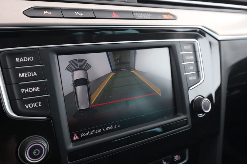 Volkswagen Passat bild 23