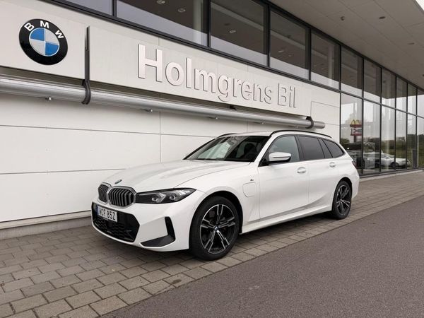 BMW 330 e xDrive Touring | Ränta 1,99% - 2025