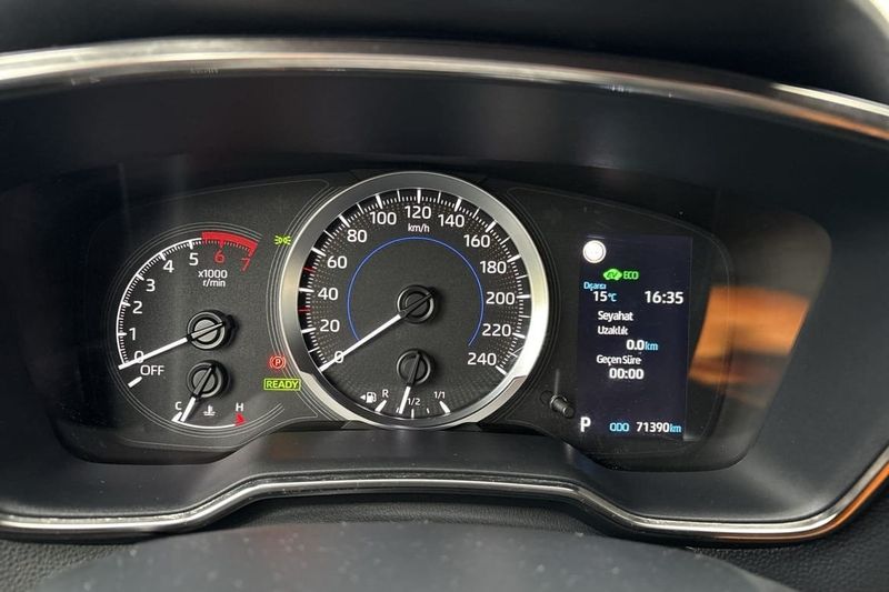 Toyota Corolla bild 15