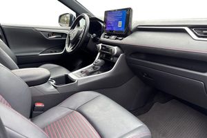 Toyota RAV4 bild 7