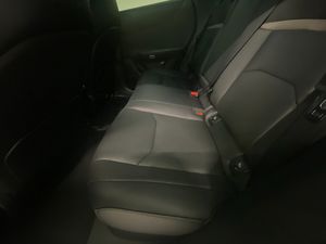 Mazda CX-6e bild 6