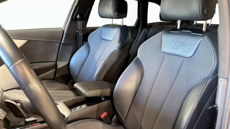 Audi A4 bild 8