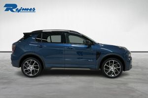 Lynk & Co 01 bild 17
