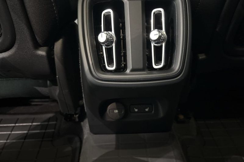 Volvo XC40 bild 15