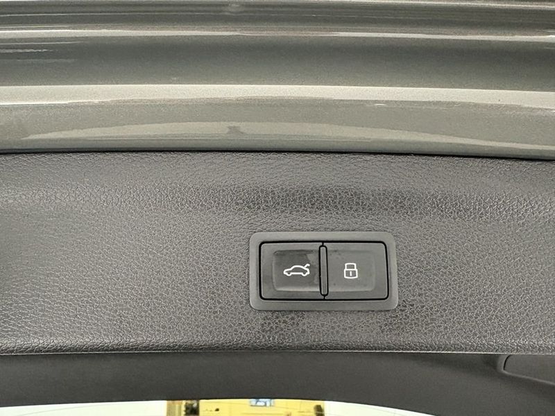 Audi Q3 bild 11