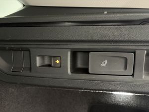 Volkswagen Passat bild 11