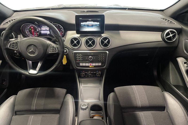 Mercedes CLA200 bild 7