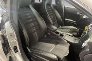 Mercedes CLA200 bild 16