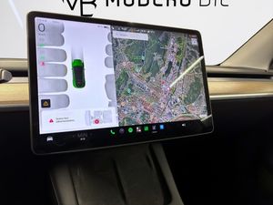 Tesla Model Y bild 19