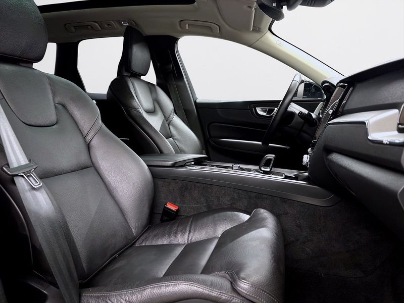 Volvo XC60 bild 17