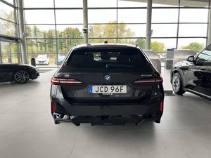 BMW i5 bild 13
