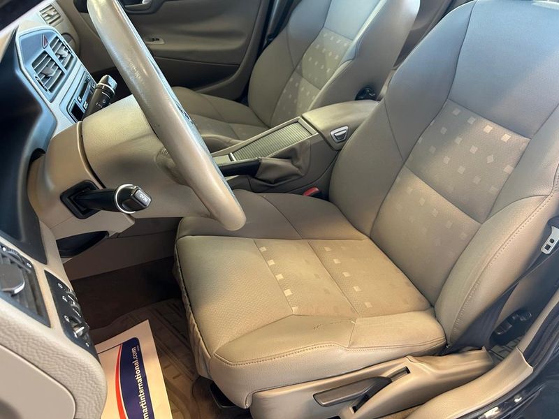 Volvo V70 bild 13