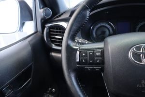 Toyota Hilux bild 9