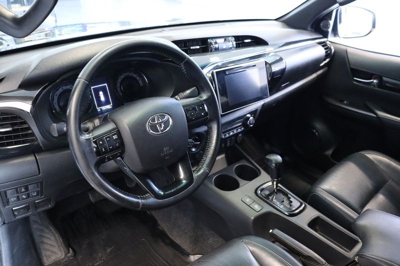 Toyota Hilux bild 8