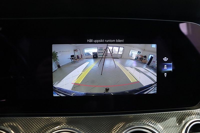 Mercedes E300 bild 17