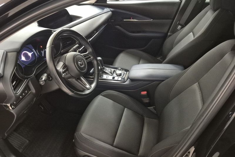 Mazda CX-30 bild 7