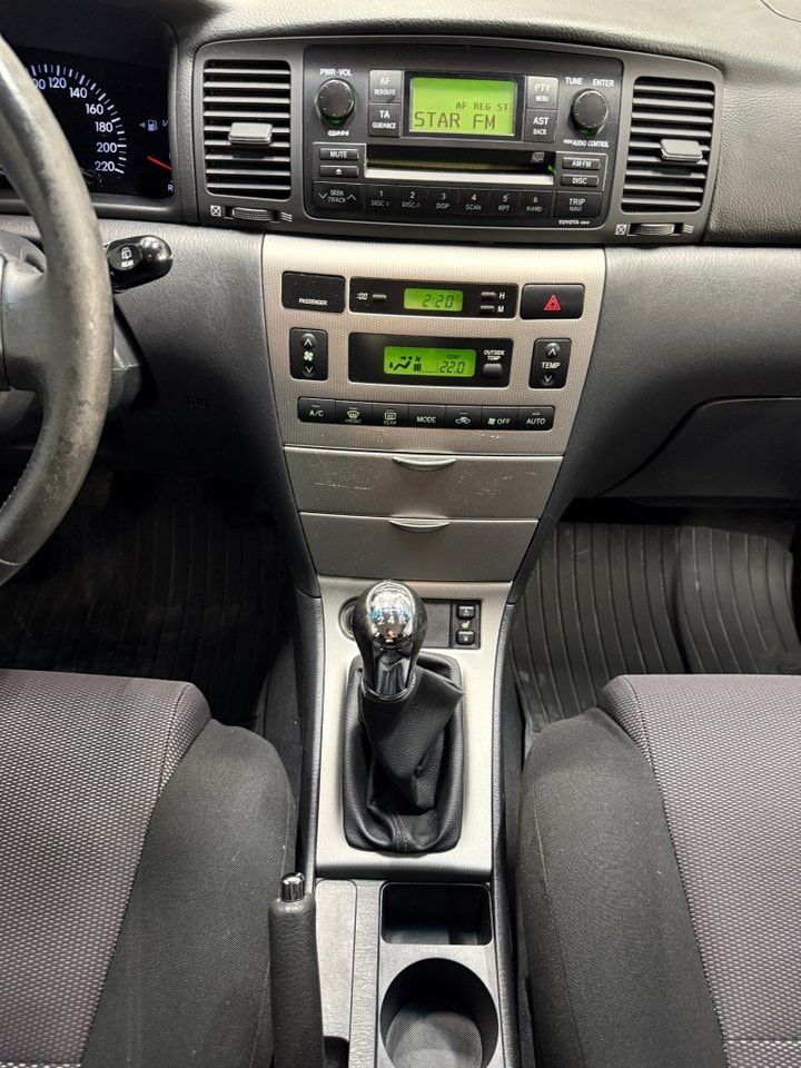 Toyota Corolla bild 15
