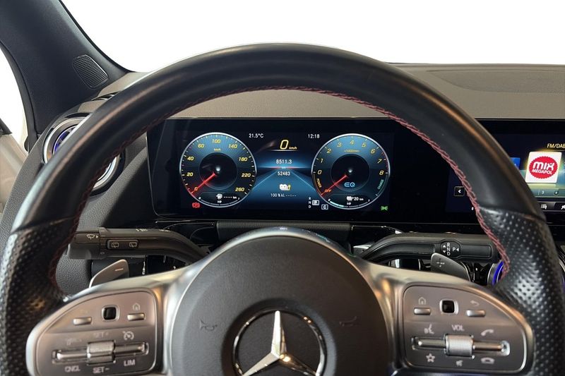 Mercedes GLA250 bild 9