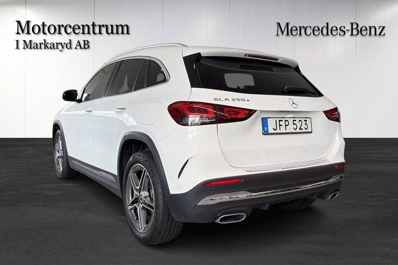 Mercedes GLA250 bild 3