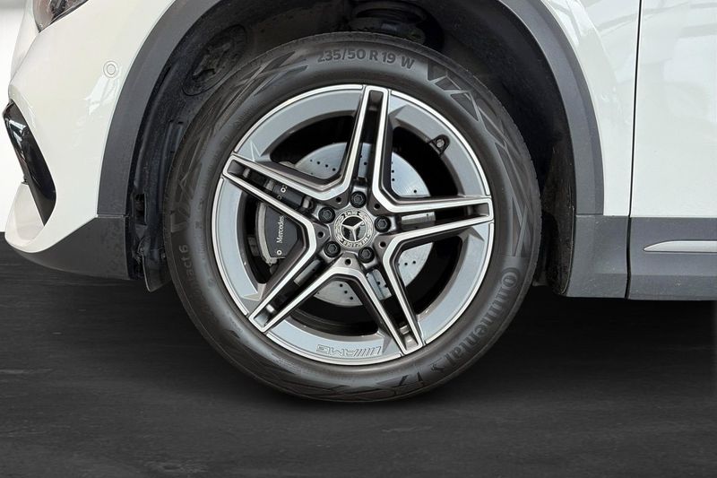Mercedes GLA250 bild 8
