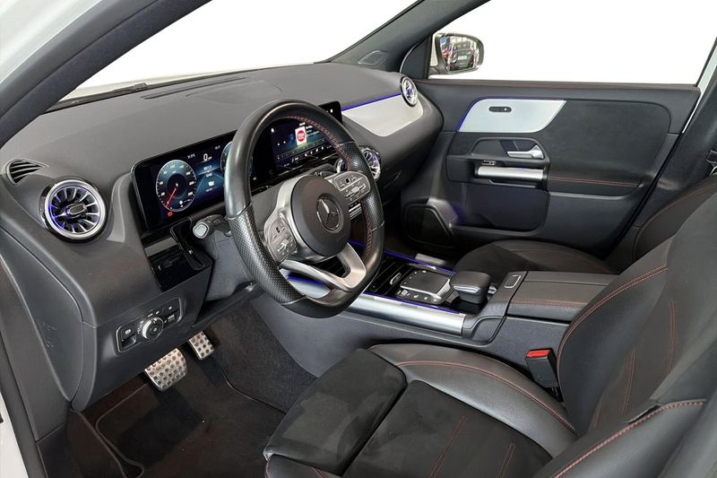 Mercedes GLA250 bild 7