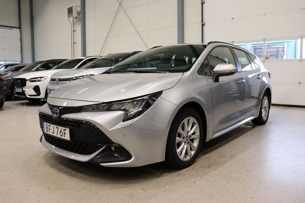 Toyota Corolla Touring Sports Hybrid B-Kam Cockpit Rattvärme 140hk - 2024