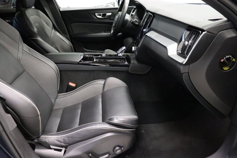 Volvo V60 bild 12