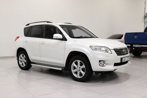 Toyota RAV4 bild 2