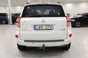 Toyota RAV4 bild 4