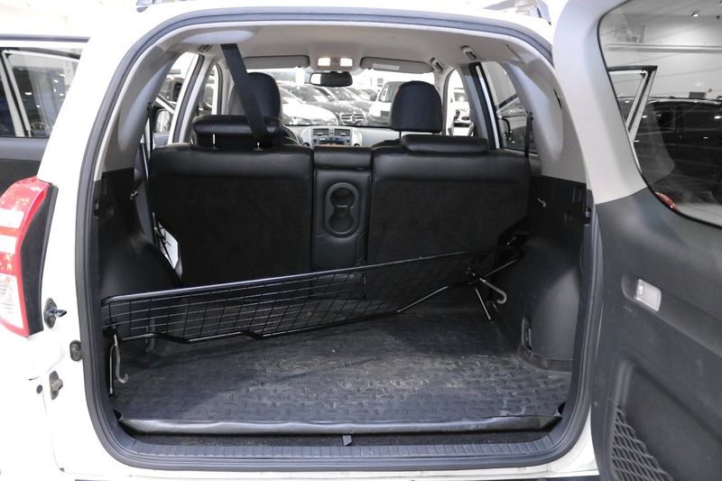 Toyota RAV4 bild 16