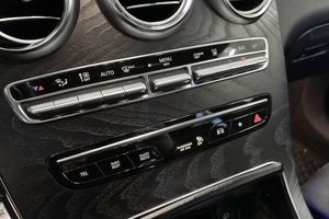 Mercedes GLC300 bild 13