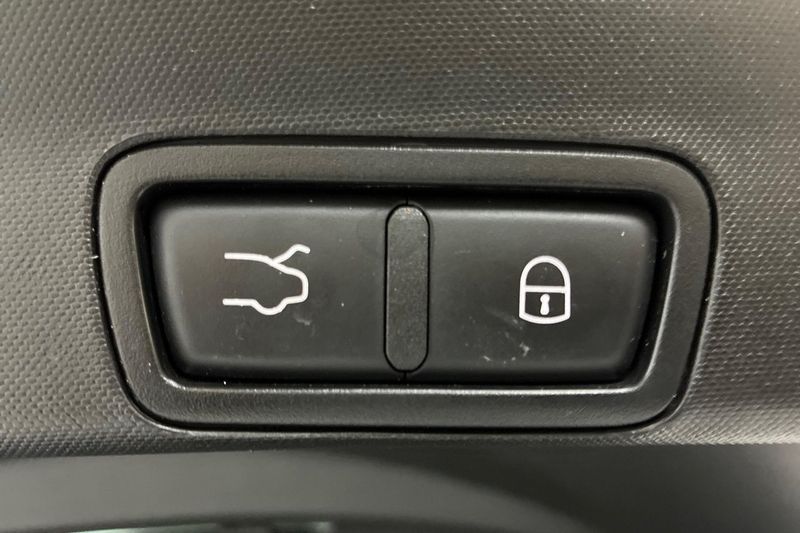 Alfa Romeo Stelvio bild 28