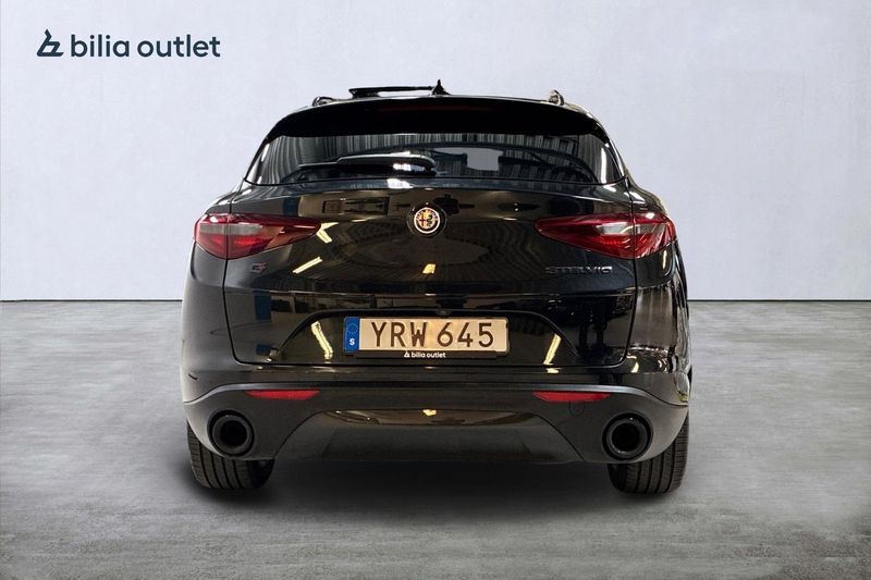 Alfa Romeo Stelvio bild 7
