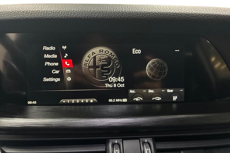 Alfa Romeo Stelvio bild 20